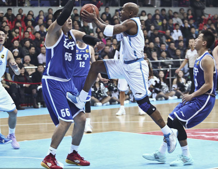 尤度抢断策应反击集锦,尤度程帅澎