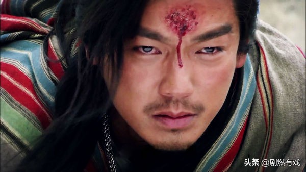 金书奇谈：萧峰王者霸气不输常人，但还是难过情字！