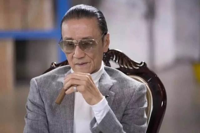 谢贤为什么客串少林,谢贤周星驰少林足球