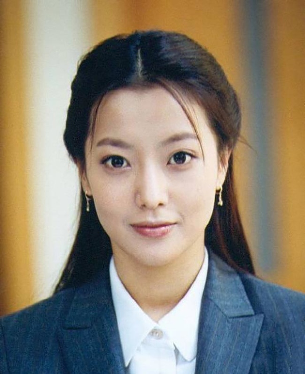 金喜善为什么这么漂亮,韩国金喜善现实状况