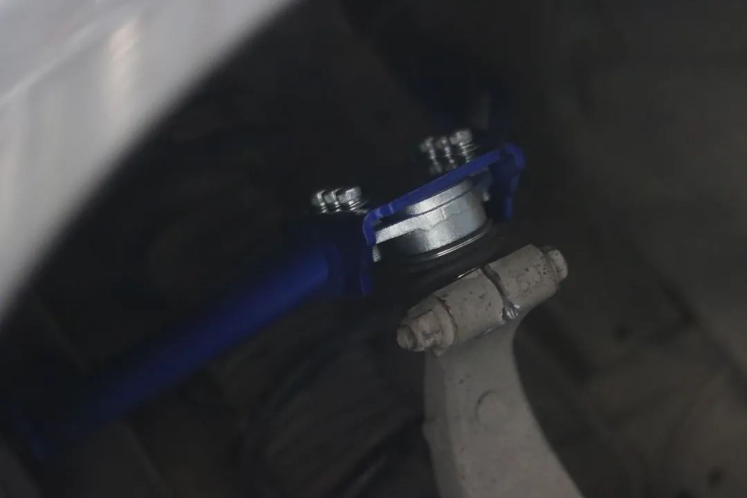 英菲尼迪g37s翻新,翻新英菲尼迪q70l