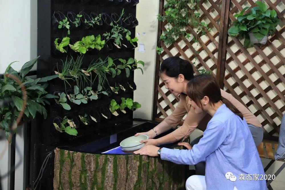 母亲节，敢和你妈这样玩吗？朋友圈豪嗮幸福