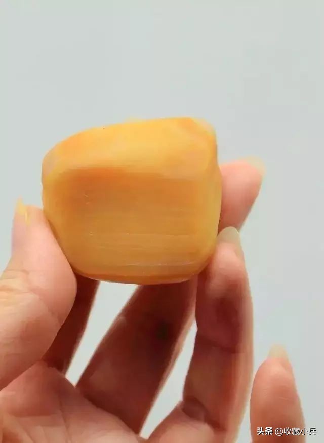 沙漠漆戈壁石图片,沙漠戈壁彩石