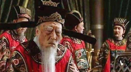 为了保住铁饭碗，七十岁侍郎也疯狂