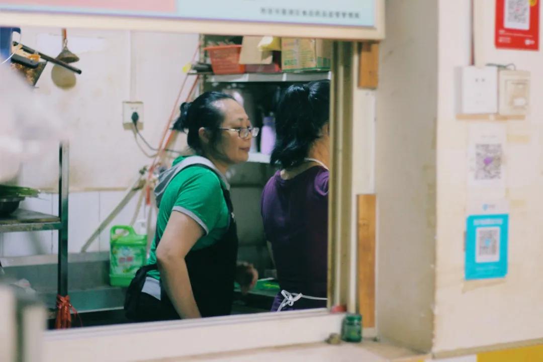 又臭又香螺蛳粉真的很好吃,超臭但超好吃的螺蛳粉