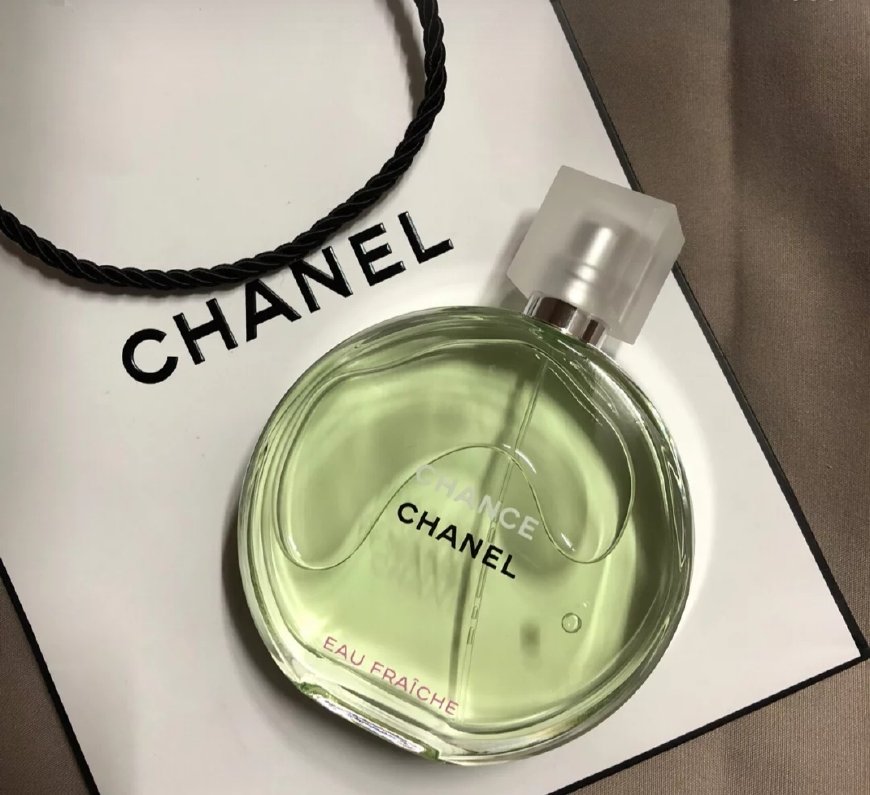 哪些香水比较独特而且还不甜腻,哪款香水适合女人味十足