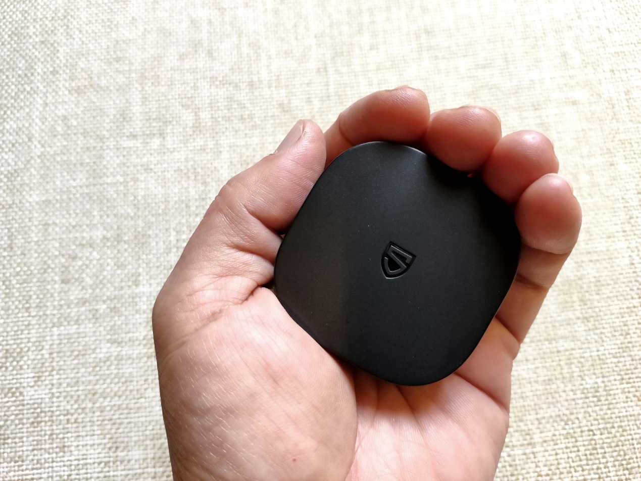 air2入耳蓝牙耳机开箱,泥炭蓝牙耳机air3评测