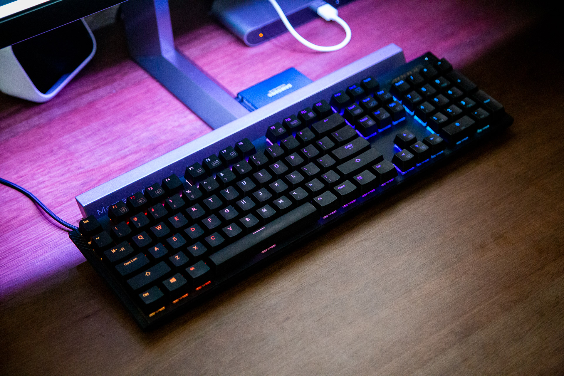 技嘉k1键盘如何,技嘉AORUS键盘