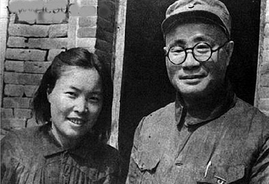 *伯承刘**病逝前真的委托*国锋华**向*小平邓**转述遗嘱？刘太行出面回应