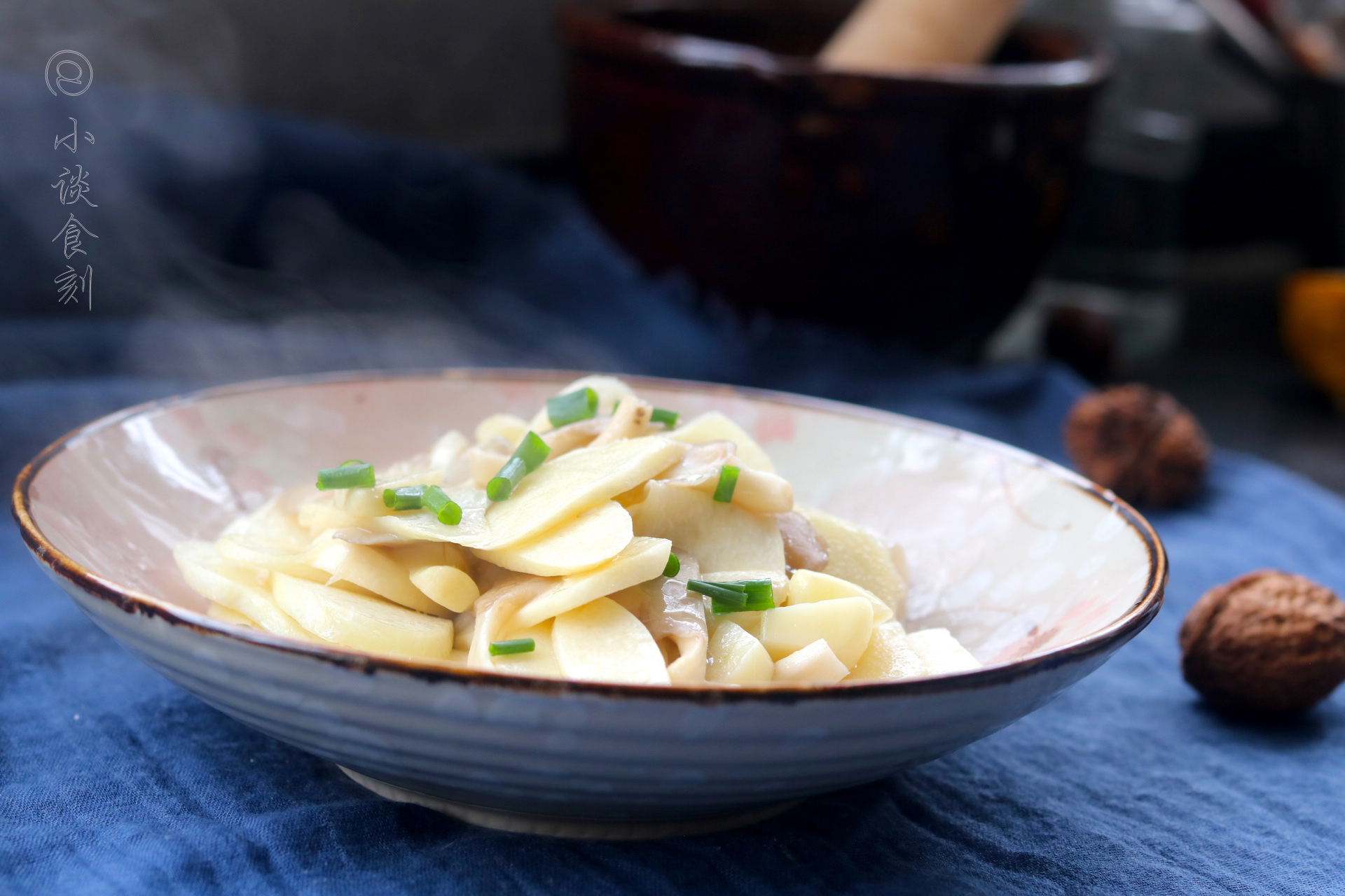 高笋与平菇能同吃吗,高笋平菇炒肉