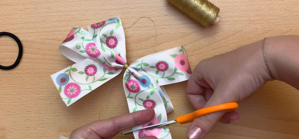 怎么打单蝴蝶结和双蝴蝶结好看,系鞋带方法简单又好看双蝴蝶结