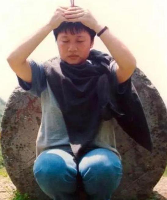 李娜青藏高原为何无人能超越,唱青藏高原的李娜近况如何