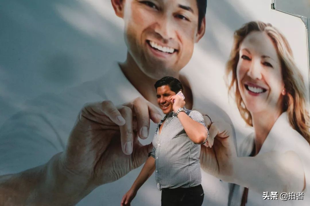 巧合抓拍到的纽约街头画面,视觉错位奇闻趣事