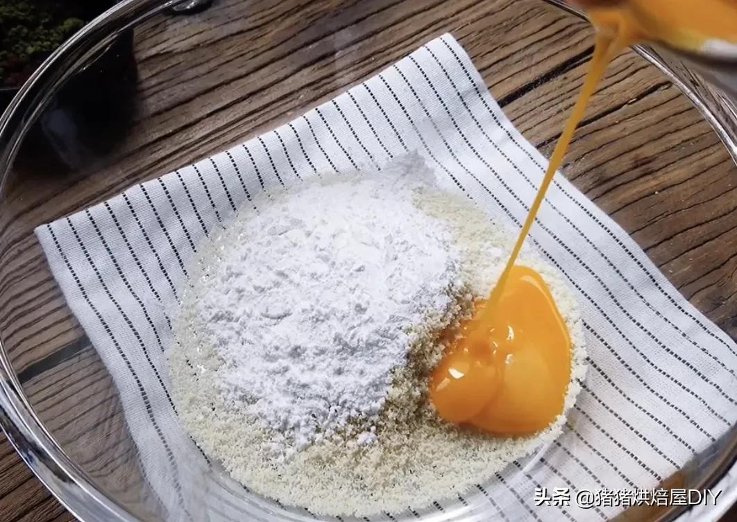 给妈妈送什么礼物最好康乃馨,康乃馨母亲节礼物多少朵