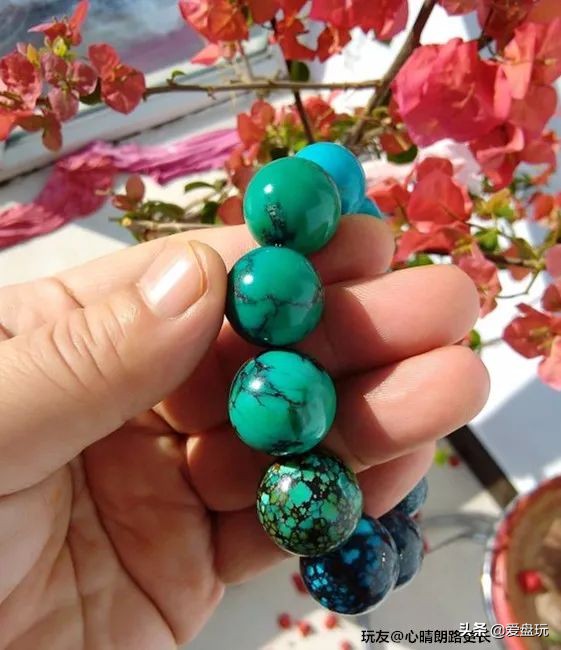 男青年戴什么手串比较合适,夏天到了男人戴这种手串才叫霸气