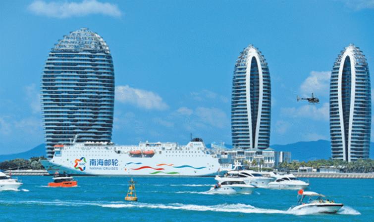 海南旅游豪华游艇出海,海南海上游艇包含海上玩的吗