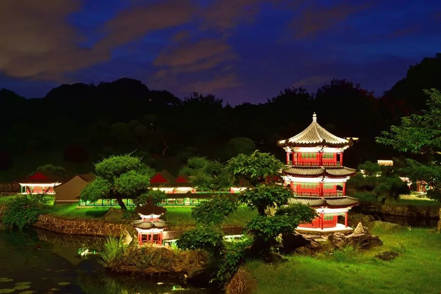 锦绣中华泼水节夜场泼水,锦绣中华泼水节泼水几点开始