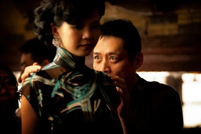 时尚女魔头黑白魔女库伊拉,时尚女魔头电影解说库伊拉