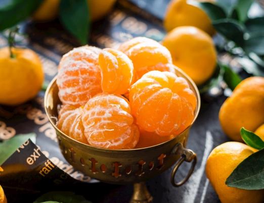 孩子近视吃什么水果对眼有帮助,儿童近视护眼水果有什么