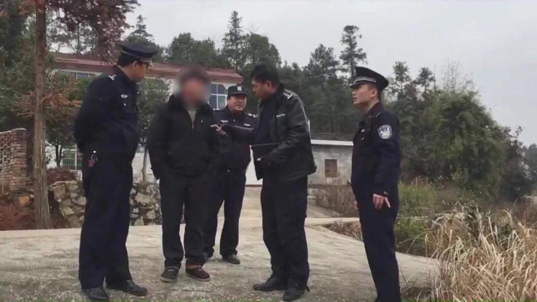 自称被“仙人托梦”，湘潭一市民挖鱼塘养鱼，结果警察找上门…