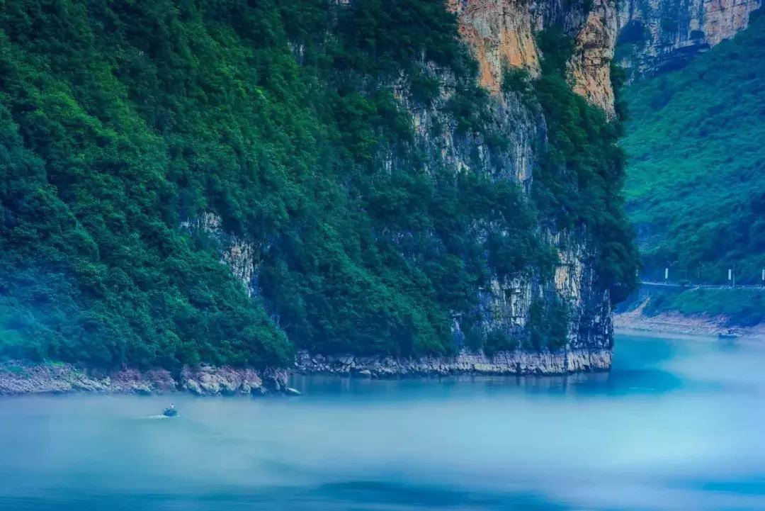 经典哲理100首诗,人生哲理诗25首