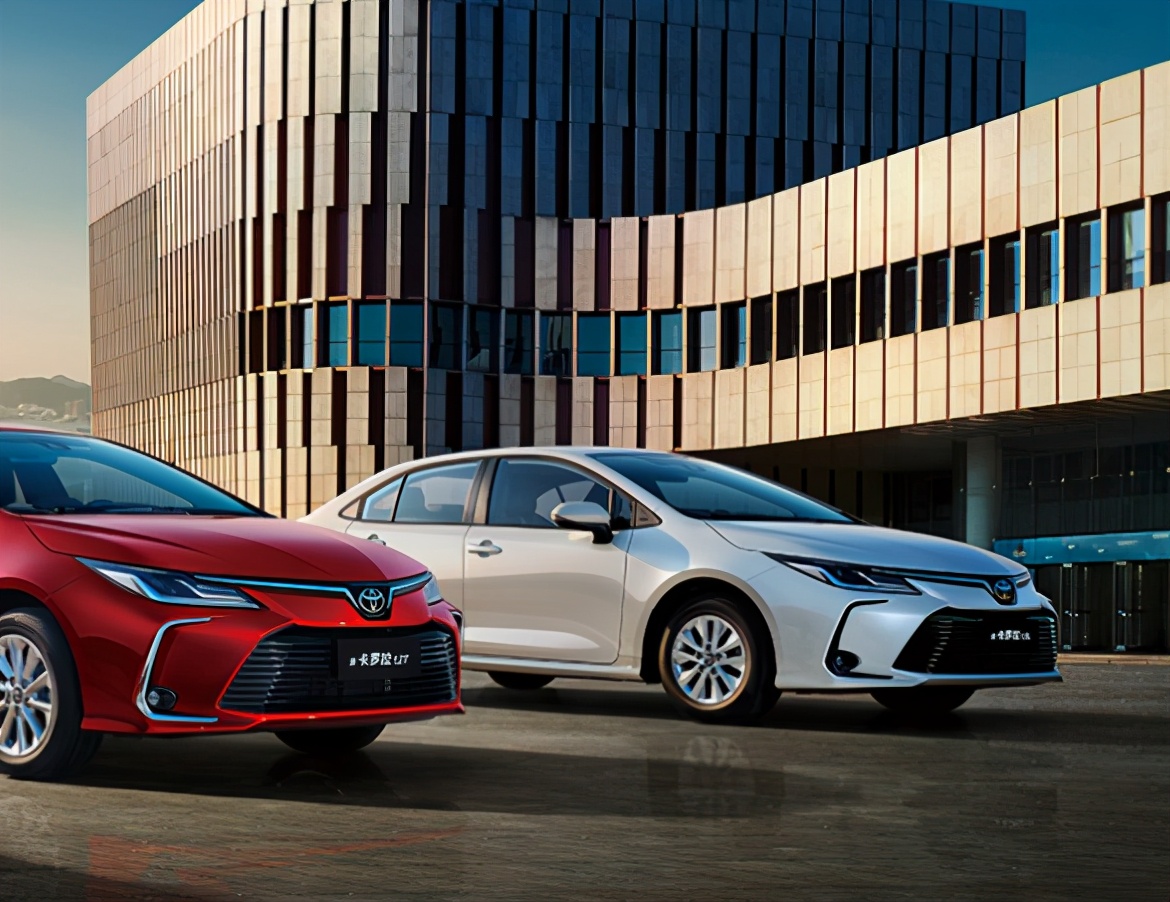 卡罗拉轩逸和朗逸哪个值得买,大众朗逸丰田卡罗拉和轩逸哪个好