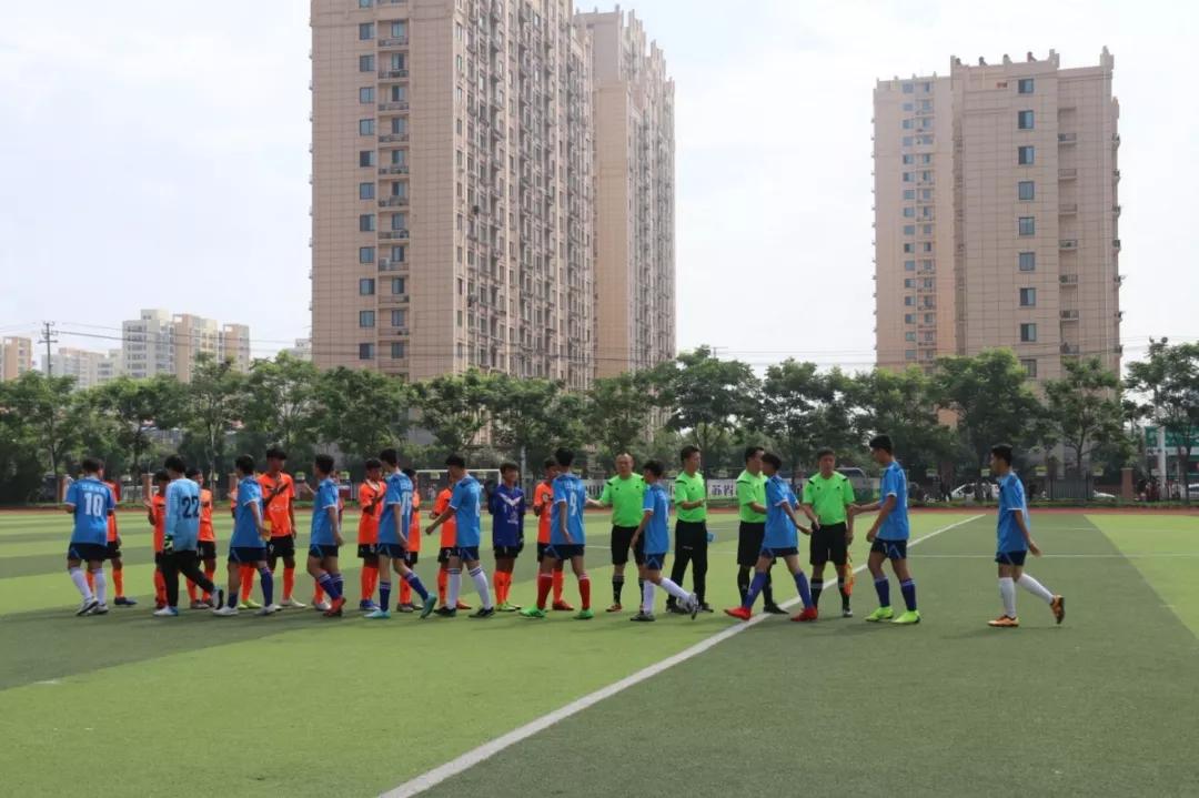 两岸同源扬台连心，小足球传递大梦想