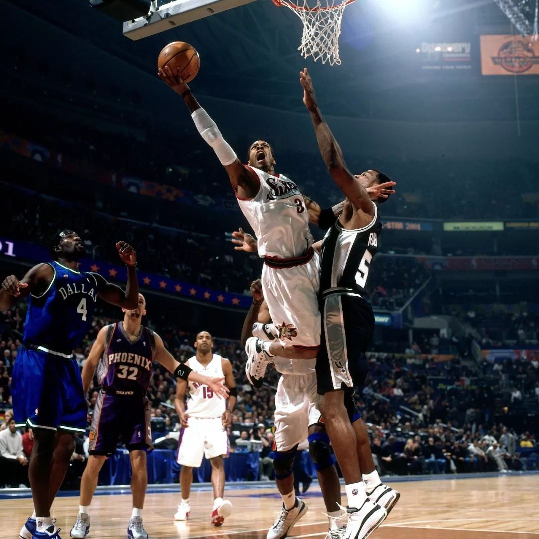 2001年全明星赛，最经典的翻盘，也是有最富戏剧性的前戏