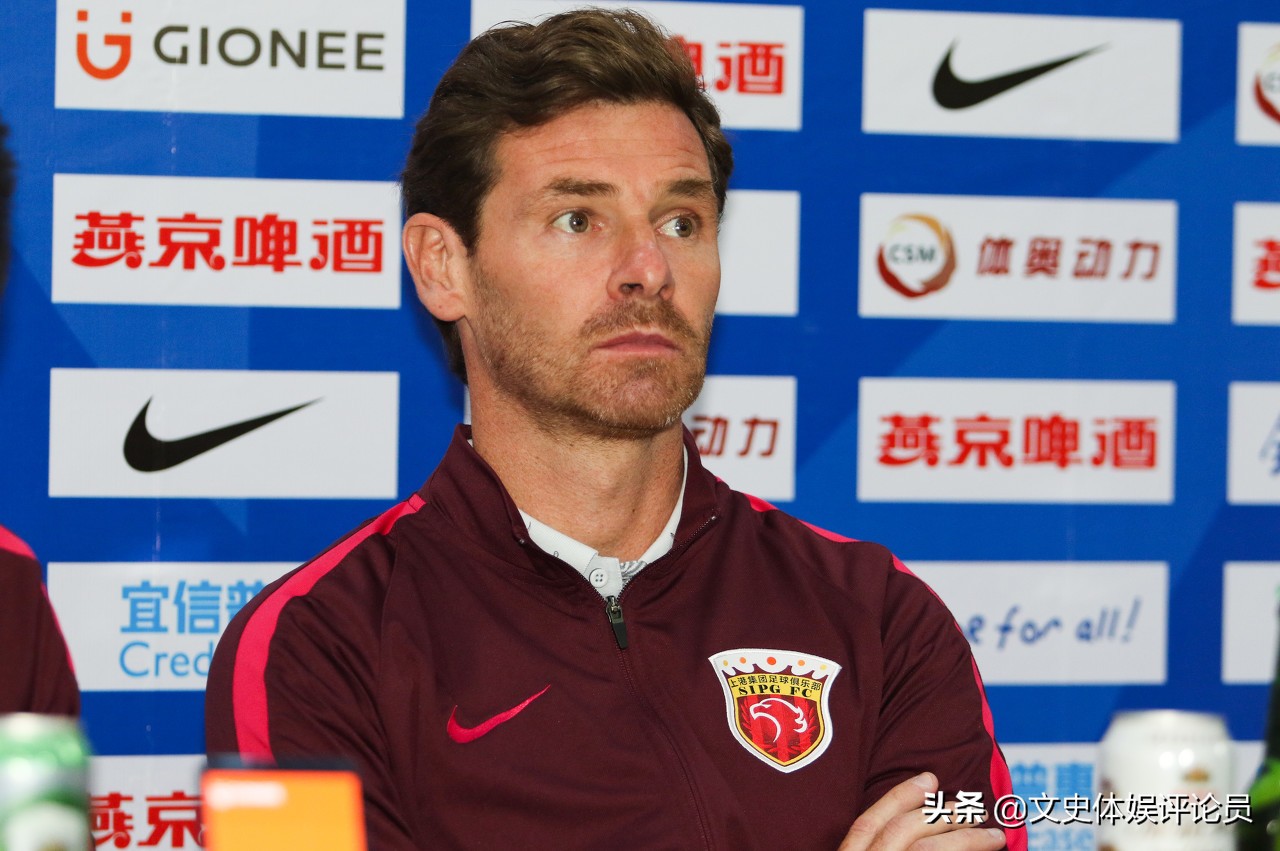 博阿斯执教深度解析,足坛评价博阿滕被晃倒阴影