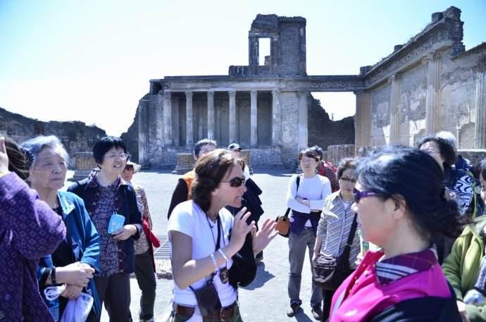 澳洲留学怎么兼职赚钱,意大利留学兼职工作推荐