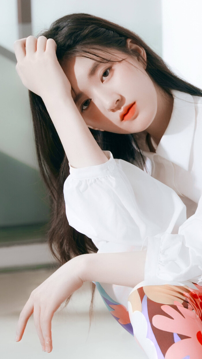 关晓彤吴宣仪赵露思,赵露思关晓彤吴宣仪