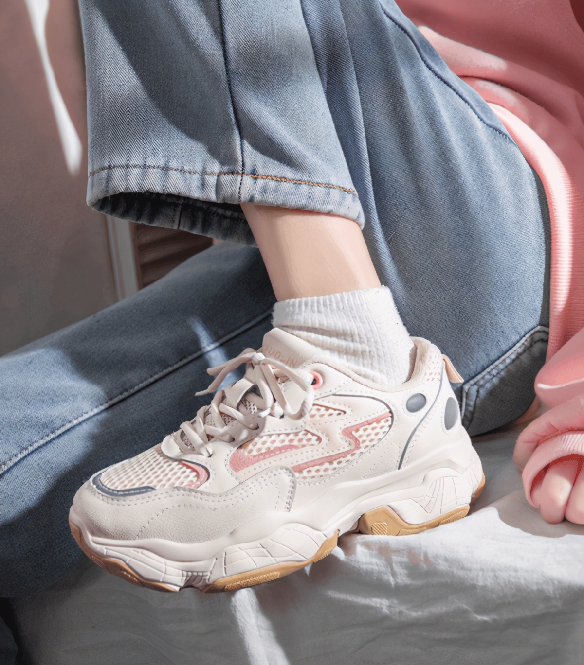 比较好看的女运动鞋,小学生运动鞋夏季网面洋气