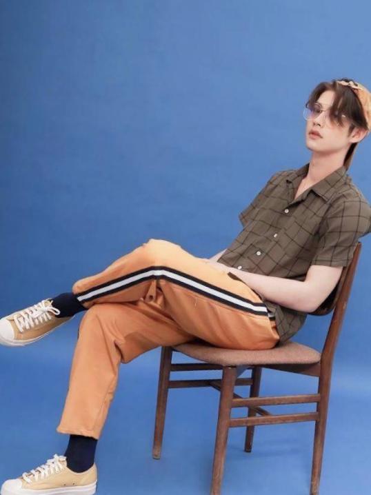 宋威龙泰剧,泰国假偶天成男主