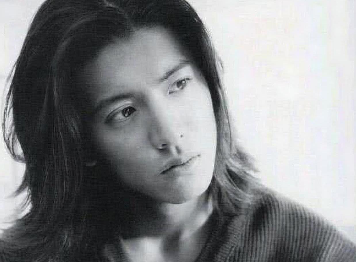 李钟硕整容电影,韩国明星服兵役李钟硕