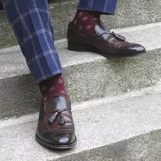 乐福鞋男士搭配牛仔裤可以吗,男士乐福鞋穿搭教学