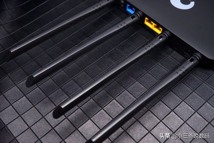 蒲公英4g路由器x4c评测,蒲公英x4c路由器组网使用教程