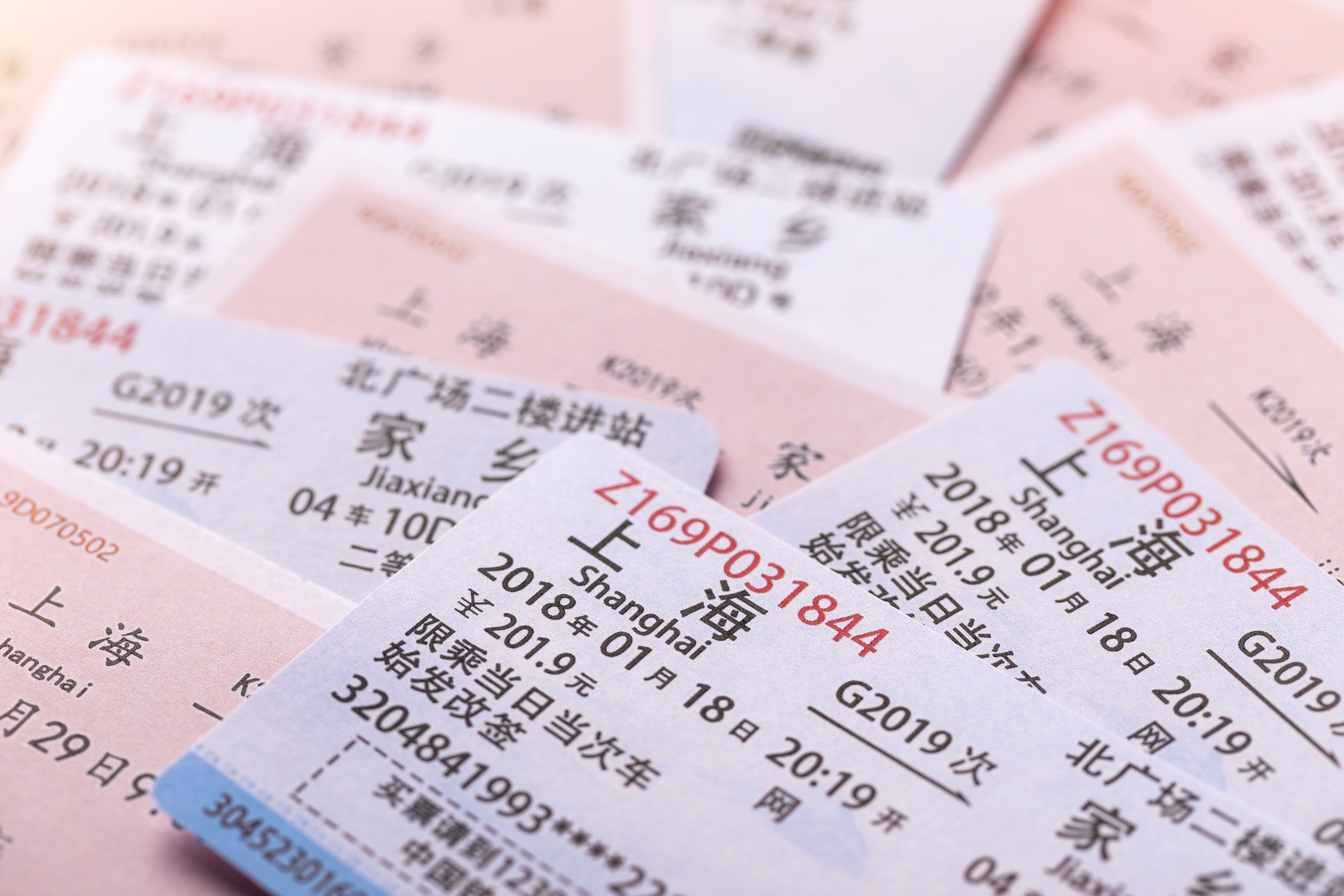 12306网站崩溃只能提前两天买票,12306回应系统崩了为什么