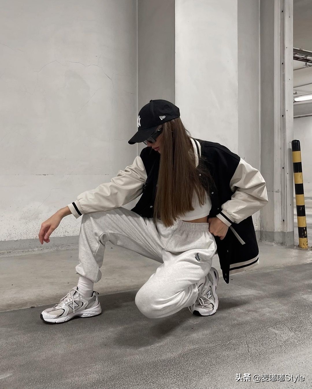 30岁后的女人别再总穿西装，试试超减龄的棒球衣，打造欧美高级感