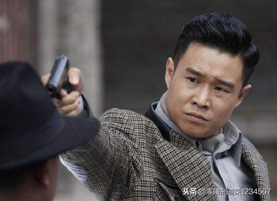 周星驰致敬永远的喜剧之王,周星驰成为喜剧之王的事迹