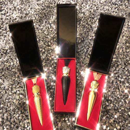 名门泽佳315辨别口红之真假萝卜丁，4招教你鉴别真假