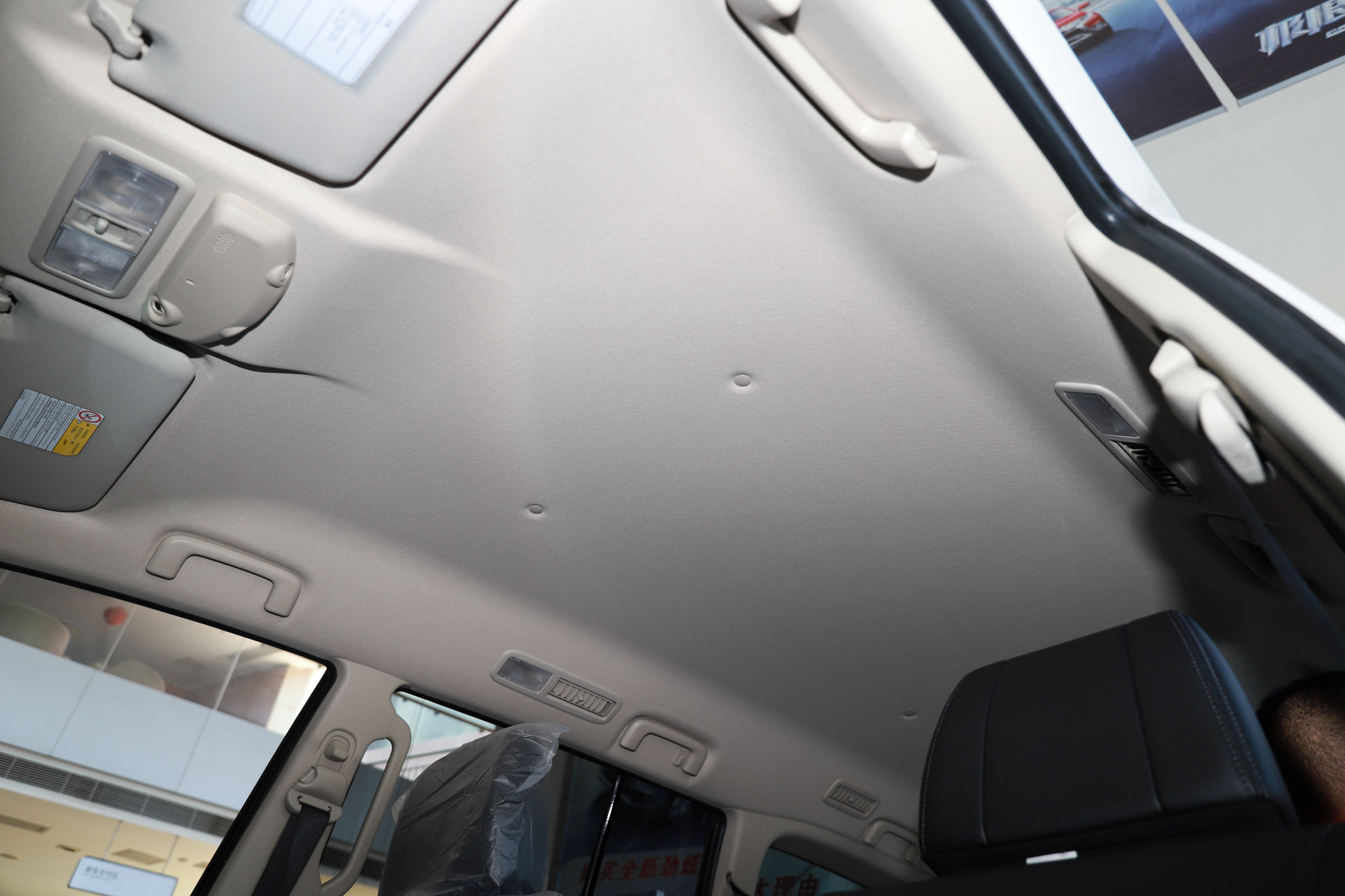 帕杰罗v77与lc100陆巡4500哪个好,2020款三菱进口帕杰罗越野视频