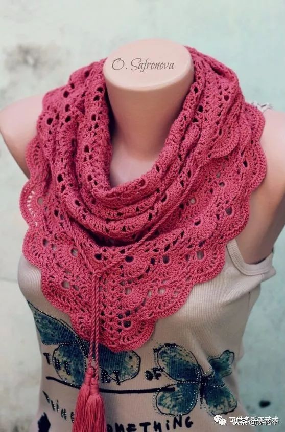 系一条三角围巾最迷人，忽冷忽热都能让你美上天！（附教程）