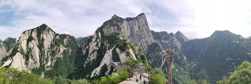 华山派的轻功一定被低估了——华山一日游有感