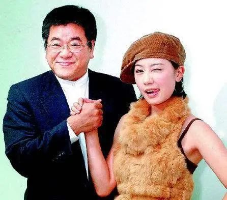 19岁大红却自毁名声，整容、当小三还撕原配太嚣张