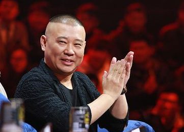 爱豆不经意导致的名场面暖心瞬间,爱豆那些让人心疼的瞬间蔡徐坤