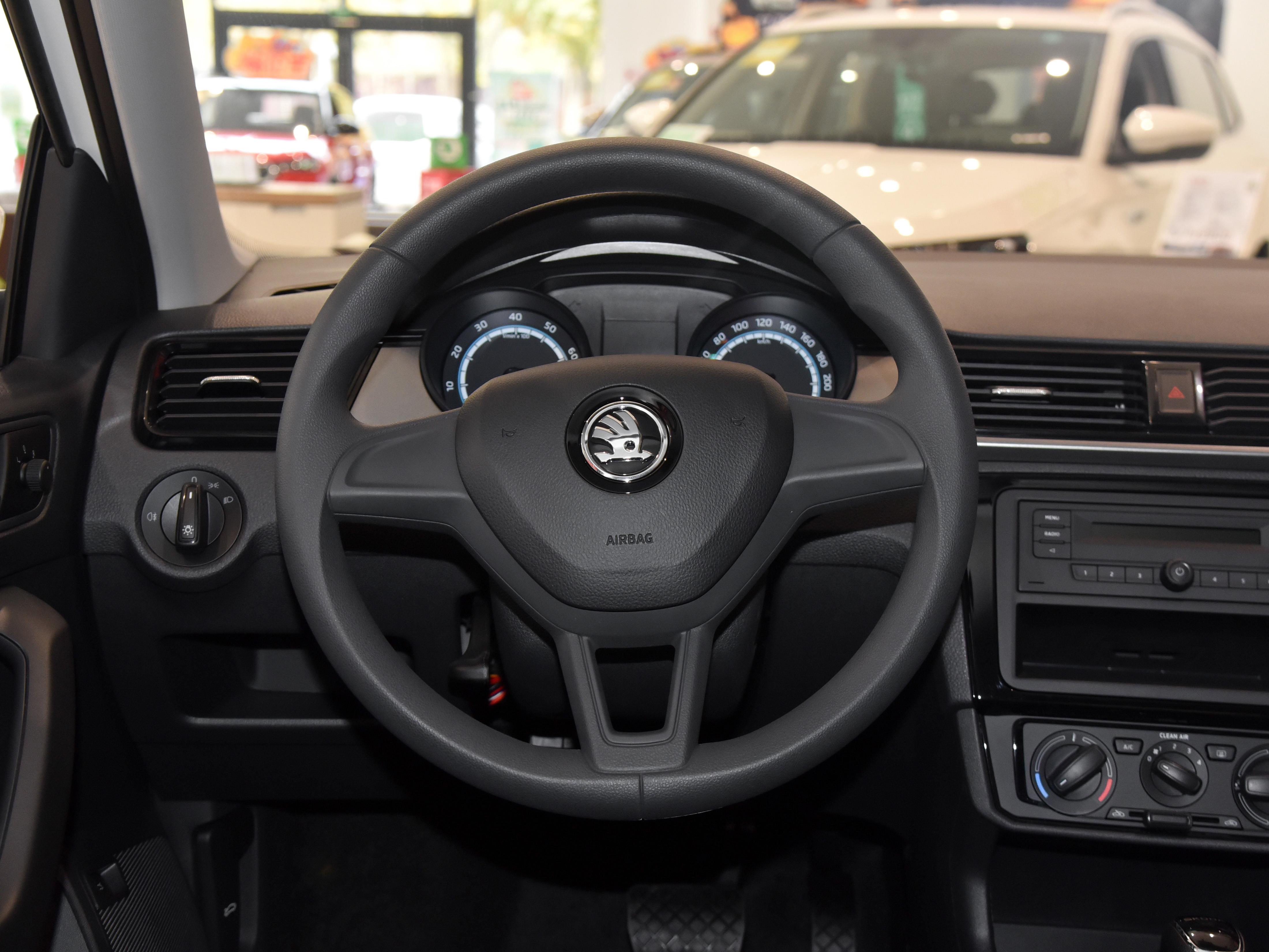 15万km的斯柯达昕锐能不能买,15万公里的斯柯达昕锐还值得买吗