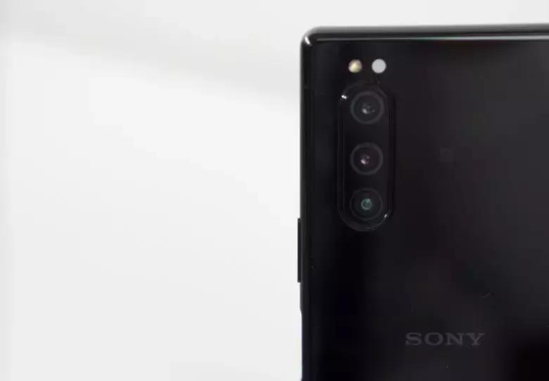 2699元的索尼手机,索尼5999元相机