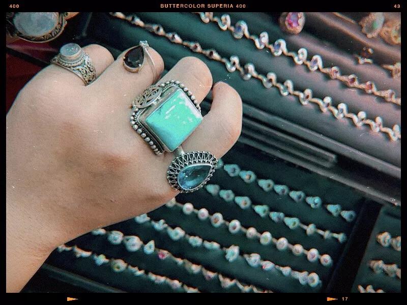 这个微笑国度，见人就夸漂亮，300元就能在天空滑翔