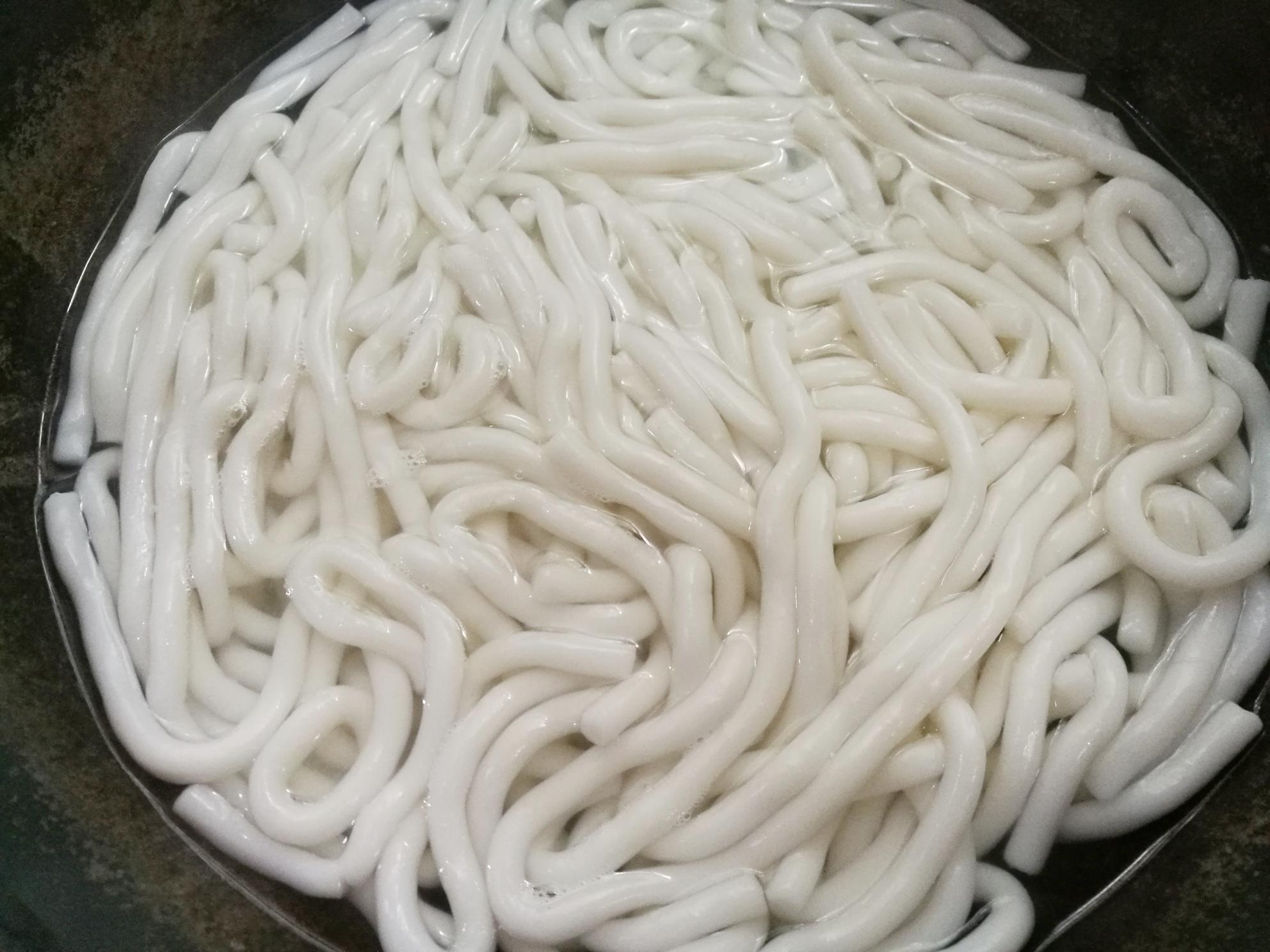 燕窝美白抗衰老滋补养生美容佳品,养生美颜冰糖燕窝怎么做