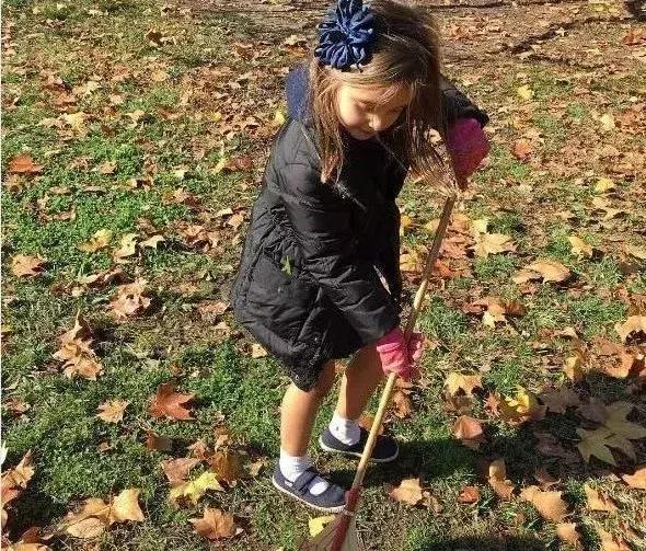 特朗普女儿生活照曝光,终于明白谁是贵族，谁是土豪！